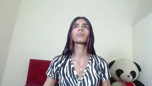 Luluu 08 online show from February 2025 05:51:01 PM