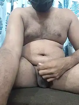 Snapshot of MALLUSING555 chatting on May 2026 06:49:02 PM MALLUSING555 online show from May 2026 06:49:02 PM