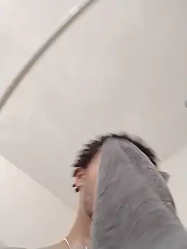 rayyymack online show from September 2025 04:31:02 PM