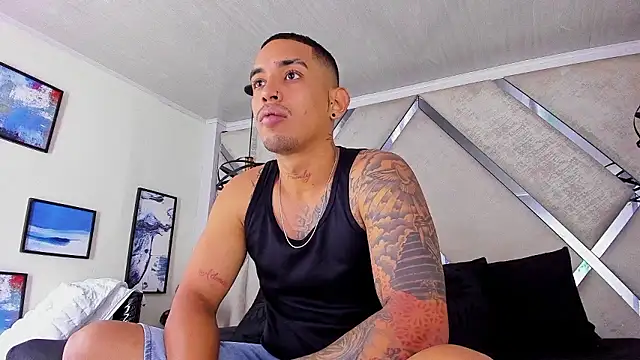 Damian09  online show from January 2026 08:56:01 PM