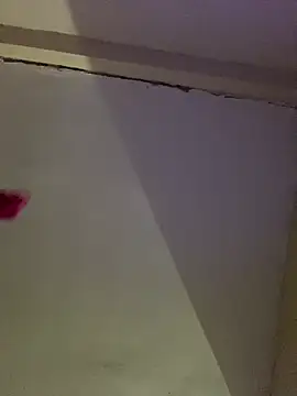 HornyxLadie online show from April 2026 08:03:02 PM