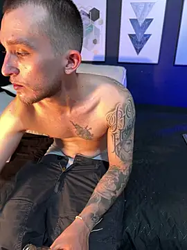 Dylanwhite23  online show from February 2026 08:53:01 PM