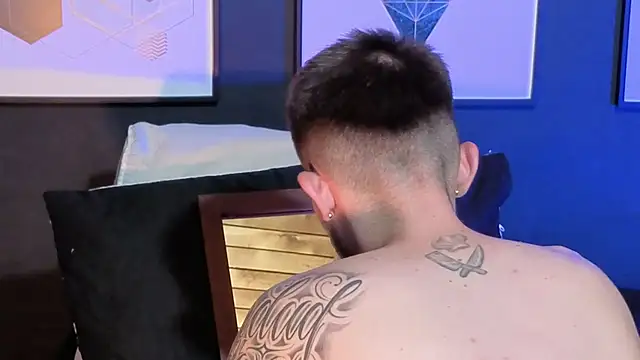 Dylanwhite23  online show from April 2026 02:20:02 AM