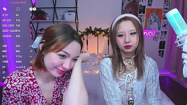 Snapshot of ashleywowmeow chatting on January 2025 03:45:01 AM ashleywowmeow online show from January 2025 03:45:01 AM