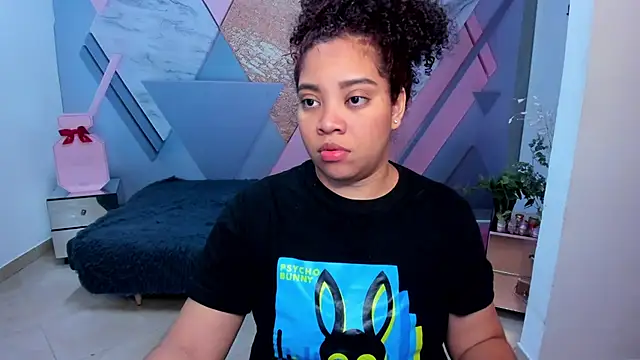 AngelaCoffee online show from February 2025 07:29:01 PM