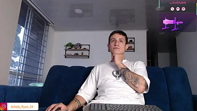 ashely ryan24 online show from March 2026 10:57:01 PM