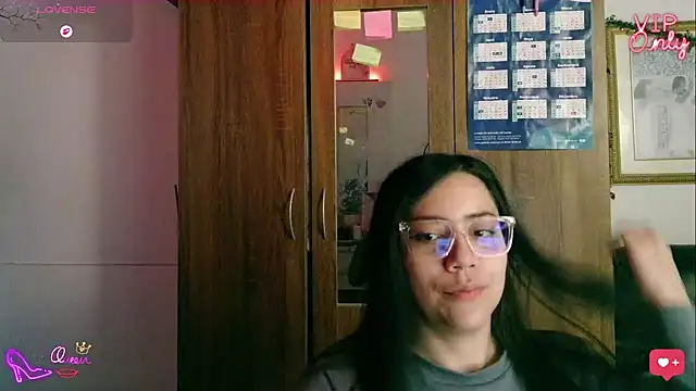 LauGrayJ online show from February 2026 11:32:01 AM