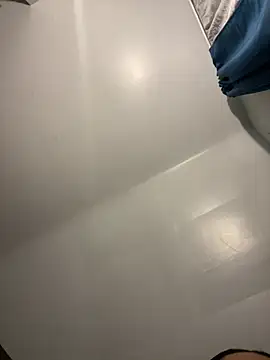 AUNYXXX online show from March 2025 01:26:01 AM