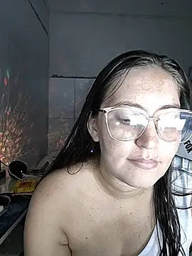 dani123unica online show from December 2025 03:43:01 PM