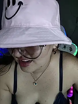 dani123unica online show from June 2026 10:34:02 PM
