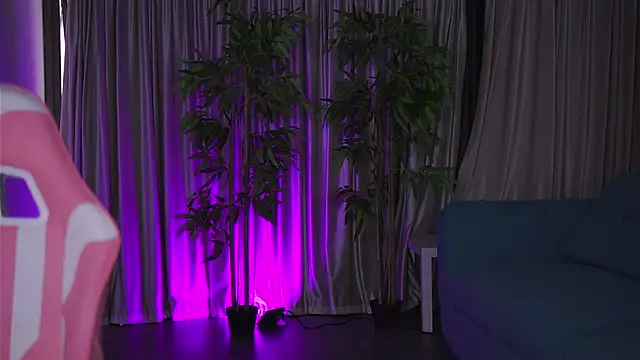 Snapshot of MissKiarra chatting on February 2025 07:16:02 AM MissKiarra online show from February 2025 07:16:02 AM