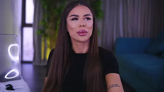 Snapshot of MissKiarra chatting on March 2025 04:36:02 AM MissKiarra online show from March 2025 04:36:02 AM