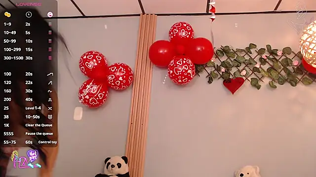 Thayssa ross online show from February 2026 03:40:02 PM