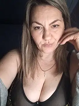 Snapshot of Ant0nina chatting on February 2025 06:53:01 PM Ant0nina online show from February 2025 06:53:01 PM