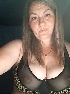 Ant0nina online show from June 2026 10:34:02 PM