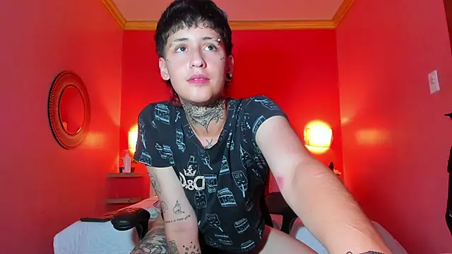 Snapshot of Ethan_lennox chatting on November 2025 03:47:02 PM Ethan lennox online show from November 2025 03:47:02 PM