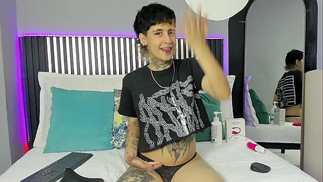 Snapshot of Ethan_lennox chatting on January 2026 02:44:01 PM Ethan lennox online show from January 2026 02:44:01 PM