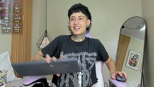 Snapshot of Ethan_lennox chatting on February 2026 09:47:02 PM Ethan lennox online show from February 2026 09:47:02 PM