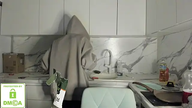 Snapshot of Ayesha_Thebestt chatting on January 2026 10:33:02 PM Ayesha Thebestt online show from January 2026 10:33:02 PM