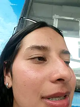 Snapshot of _vaness chatting on February 2025 06:37:01 PM vaness online show from February 2025 06:37:01 PM