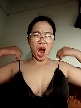 Snapshot of Sexy-asslove90 chatting on September 2025 05:45:02 AM Sexy-asslove90 online show from September 2025 05:45:02 AM