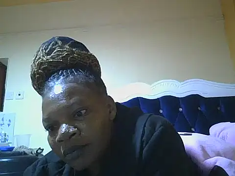 clakemmy250 online show from December 2024 08:27:01 PM