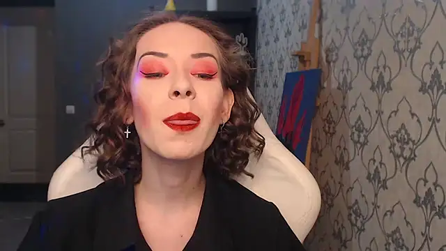 Snapshot of FascinatingEyess chatting on June 2026 10:01:02 PM FascinatingEyess online show from June 2026 10:01:02 PM