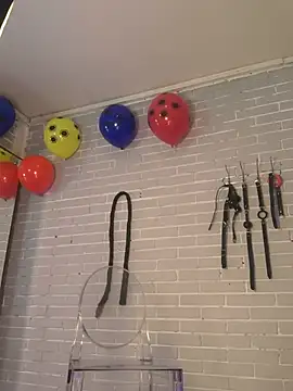 Snapshot of elizatexx chatting on June 2026 08:02:01 PM elizatexx online show from June 2026 08:02:01 PM