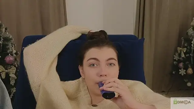 Snapshot of katty__cat chatting on January 2025 03:58:02 PM katty cat online show from January 2025 03:58:02 PM