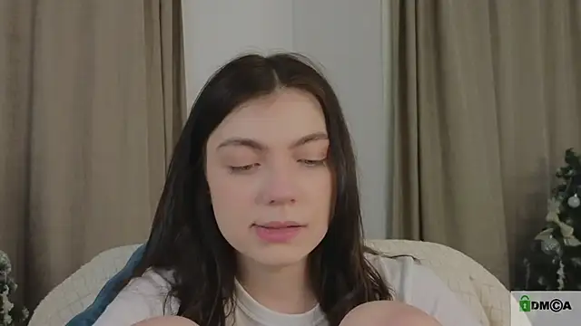 Snapshot of katty__cat chatting on January 2025 12:42:01 PM katty cat online show from January 2025 12:42:01 PM