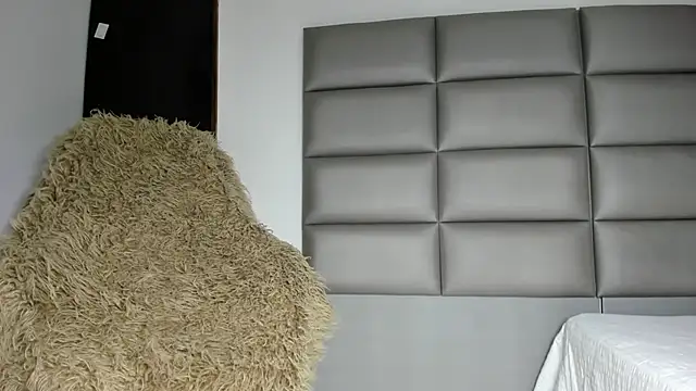 dereksmith2 online show from February 2026 04:02:01 PM