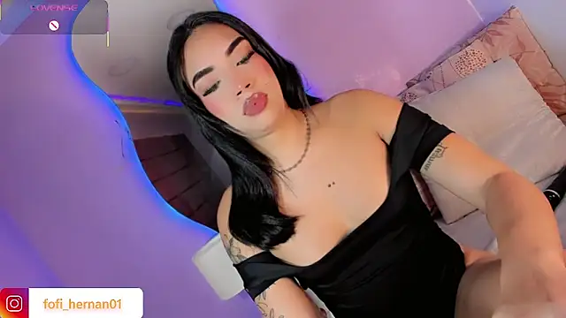 Snapshot of Sofi_hdz chatting on May 2026 09:11:02 PM Sofi hdz online show from May 2026 09:11:02 PM