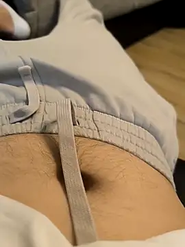 AttractiveSilk5 online show from September 2025 03:45:01 PM