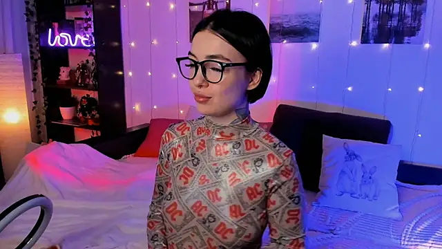 Magic Allie online show from September 2025 07:19:02 PM