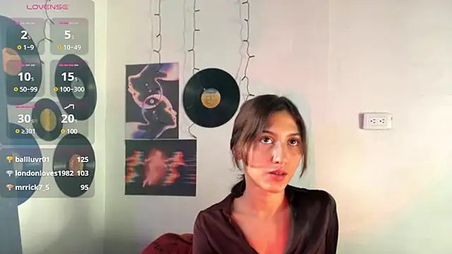 MissKorah online show from March 2025 10:06:02 PM