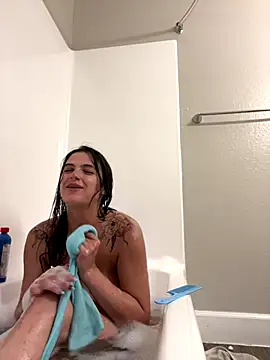 Snapshot of SafeinouterSpace chatting on October 2025 10:58:02 AM SafeinouterSpace online show from October 2025 10:58:02 AM