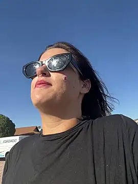 Snapshot of SafeinouterSpace chatting on November 2025 04:42:01 PM SafeinouterSpace online show from November 2025 04:42:01 PM