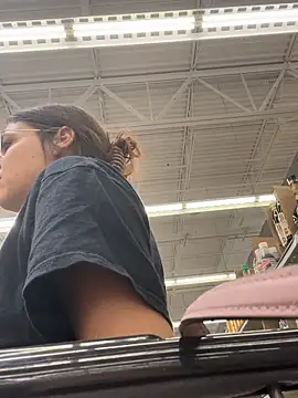 Snapshot of SafeinouterSpace chatting on November 2025 08:07:01 PM SafeinouterSpace online show from November 2025 08:07:01 PM