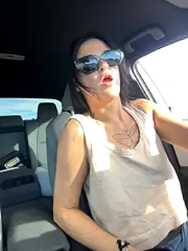 Snapshot of SafeinouterSpace chatting on November 2025 09:38:02 PM SafeinouterSpace online show from November 2025 09:38:02 PM