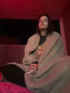 Snapshot of SafeinouterSpace chatting on December 2025 10:10:02 AM SafeinouterSpace online show from December 2025 10:10:02 AM