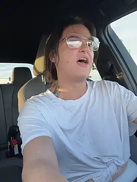 Snapshot of SafeinouterSpace chatting on January 2026 12:03:02 AM SafeinouterSpace online show from January 2026 12:03:02 AM