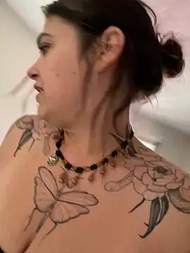 Snapshot of SafeinouterSpace chatting on January 2026 08:58:01 PM SafeinouterSpace online show from January 2026 08:58:01 PM