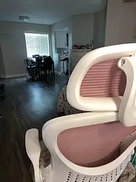 Snapshot of SafeinouterSpace chatting on February 2026 07:44:02 PM SafeinouterSpace online show from February 2026 07:44:02 PM