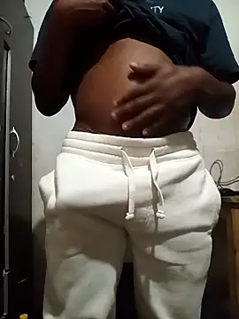 Uncletee112 online show from October 2025 06:38:02 PM