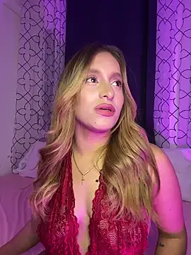 Agnescruzz online show from March 2026 11:39:02 PM