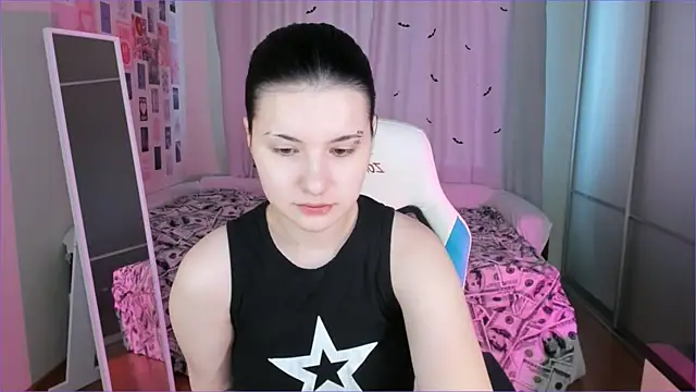 Snapshot of Vanessa_Verona chatting on May 2026 05:02:02 AM Vanessa Verona online show from May 2026 05:02:02 AM