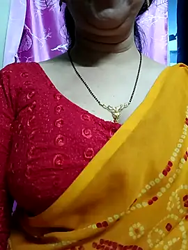 Snapshot of Rosy-B chatting on January 2025 06:59:02 PM Rosy-B online show from January 2025 06:59:02 PM