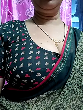 Snapshot of Rosy-B chatting on January 2025 12:55:02 AM Rosy-B online show from January 2025 12:55:02 AM