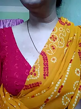 Snapshot of Rosy-B chatting on March 2025 09:57:01 AM Rosy-B online show from March 2025 09:57:01 AM