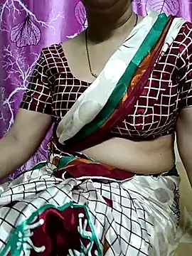 Snapshot of Rosy-B chatting on March 2025 09:46:02 PM Rosy-B online show from March 2025 09:46:02 PM